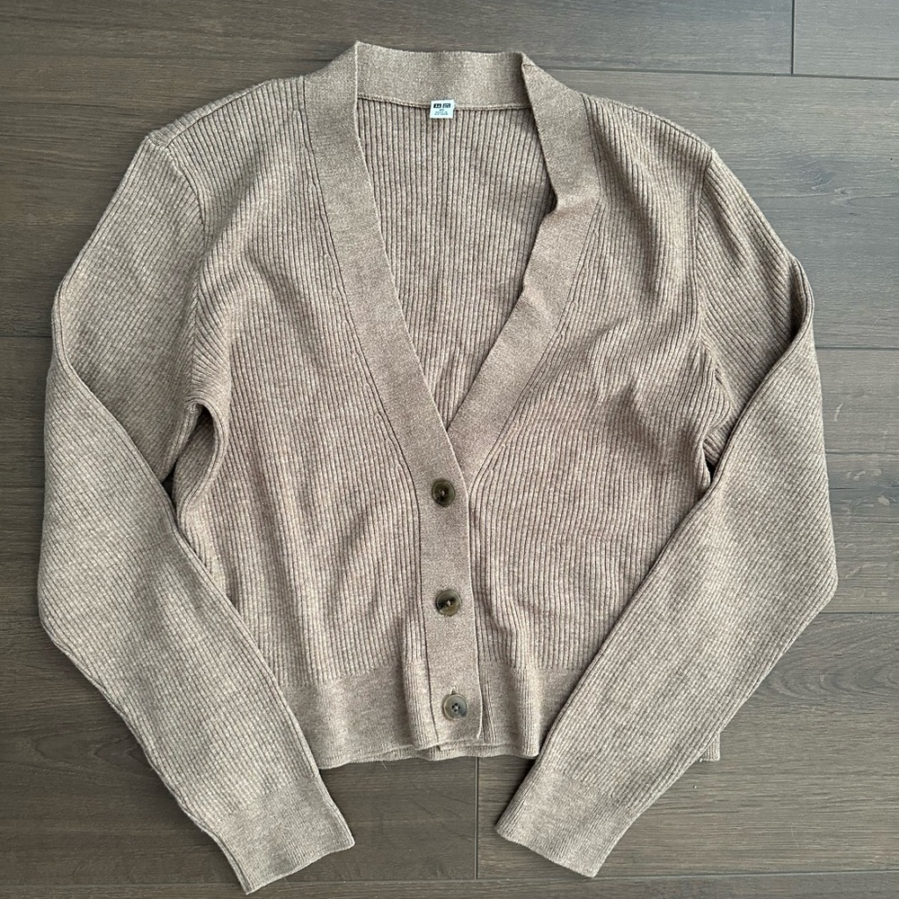 NWOT Uniqlo Matching Set